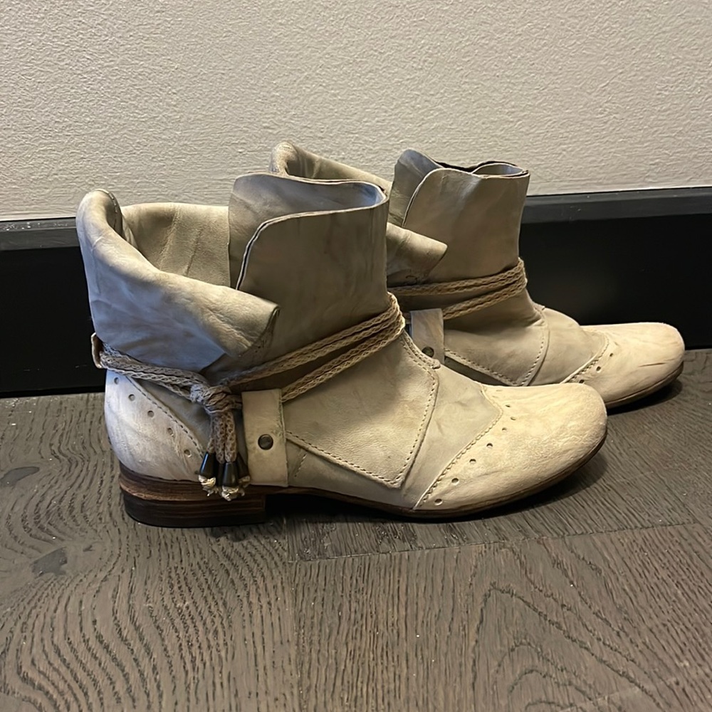 Italian Elegance: White Booties for Effortless Chic